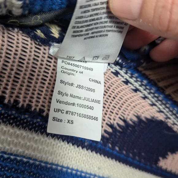 Jessica Simpson Geometric Patterned Open Front Juliane Cardigan - Picture 7 of 7